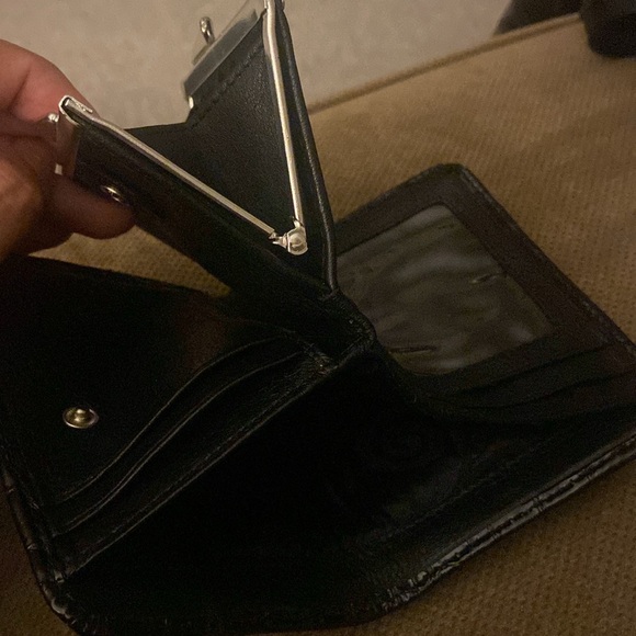 Low start *****Brighton black wallet in excellent condition - Picture 4 of 4